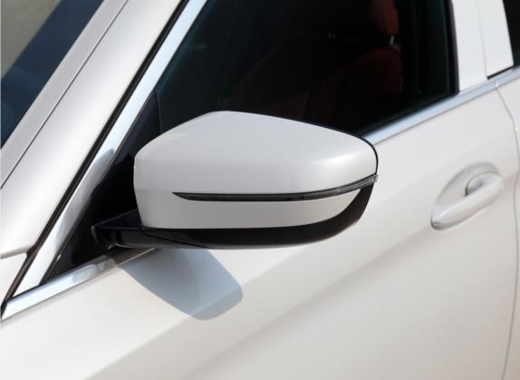 宝马5系 2022款 改款二 530Li xDrive M运动套装 外观细节类   外后视镜