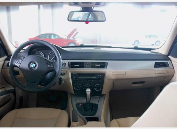 宝马3系 2008款 320i 进取型 中控类   中控全图