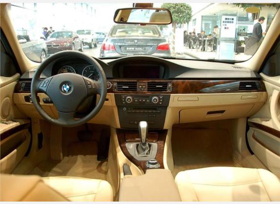 宝马3系 2009款 320i 豪华型 中控类   中控全图