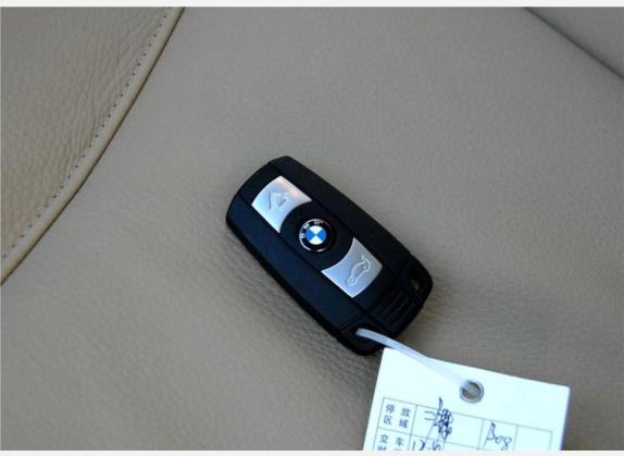 宝马3系 2009款 325i 豪华型 其他细节类   钥匙