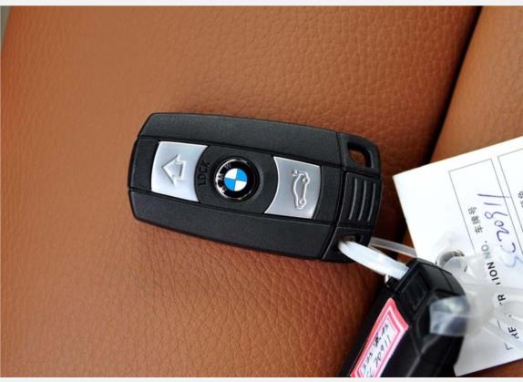 宝马3系 2009款 325i M 运动型 其他细节类   钥匙