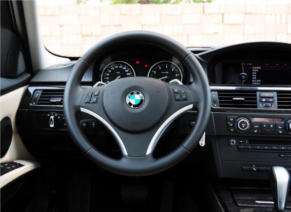 宝马3系 2011款 325i 豪华型 中控类   驾驶位