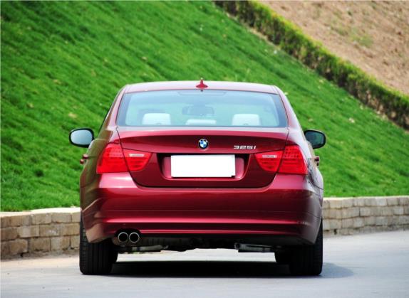 宝马3系 2011款 325i 豪华型 外观   正后