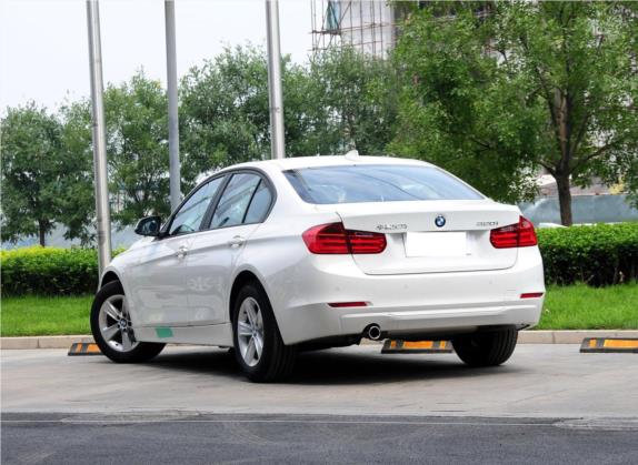 宝马3系 2013款 320i 进取型 外观   斜后