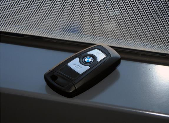 宝马3系 2014款 320Li 手动型 其他细节类   钥匙