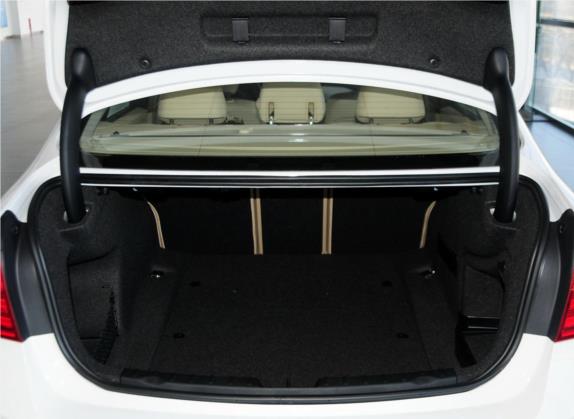 宝马3系 2014款 320Li 手动型 车厢座椅   后备厢