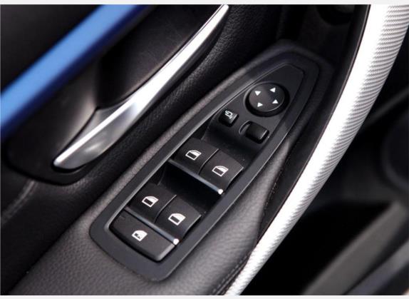 宝马3系 2016款 328i xDrive M运动型 车厢座椅   门窗控制