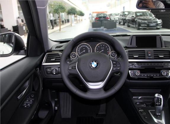 宝马3系 2017款 320Li xDrive 时尚型 中控类   驾驶位