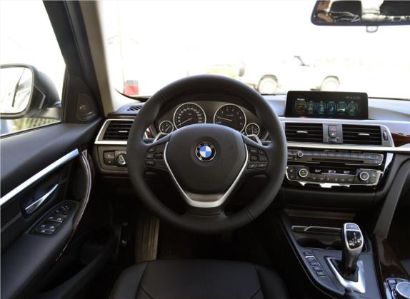 宝马3系 2017款 330Li xDrive 豪华设计套装 中控类   驾驶位