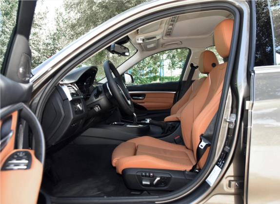 宝马3系 2018款 330Li xDrive 豪华套装 车厢座椅   前排空间