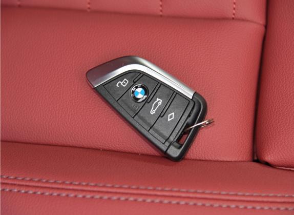 宝马3系 2021款 改款二 330Li xDrive M运动曜夜套装 其他细节类   钥匙