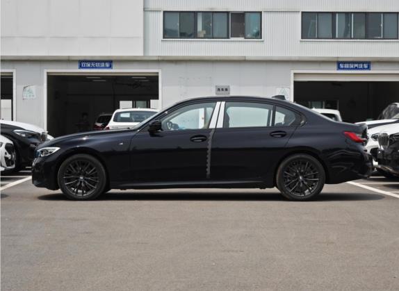 宝马3系 2021款 改款二 330Li xDrive M运动曜夜套装 外观   正侧