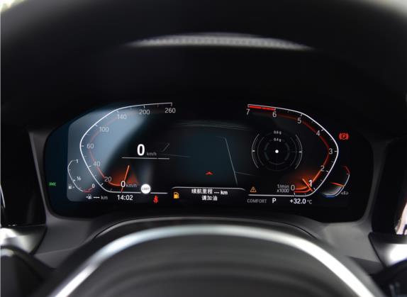 宝马3系 2021款 改款二 330Li xDrive M运动曜夜套装 中控类   仪表盘
