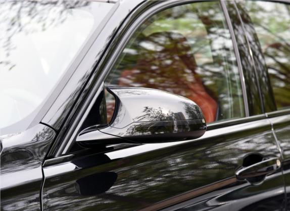 宝马M3 2016款 M3四门轿车 竞速限量版 外观细节类   外后视镜