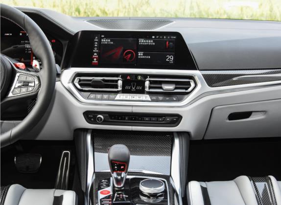 宝马M3 2021款 M3四门轿车 M xDrive 雷霆版 中控类   中控台