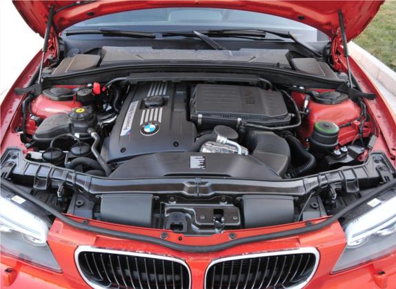 宝马1系M 2011款 1M Coupe 其他细节类   发动机舱