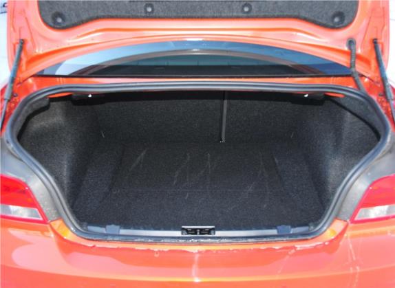 宝马1系M 2011款 1M Coupe 车厢座椅   后备厢