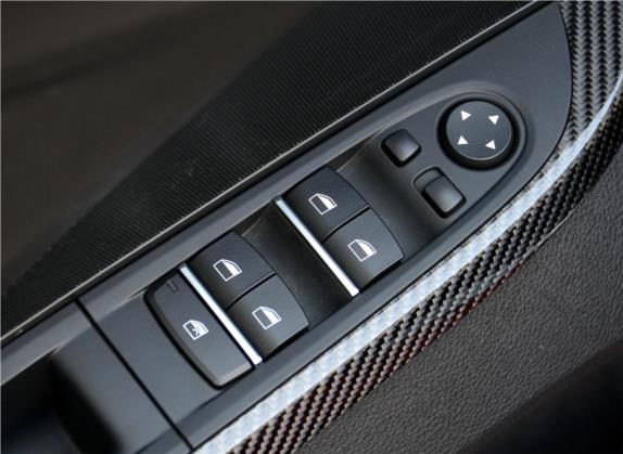 宝马M6 2013款 M6 Gran Coupe 车厢座椅   门窗控制