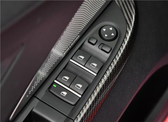 宝马M6 2015款 M6 Gran Coupe 车厢座椅   门窗控制