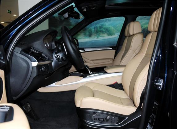 宝马X5 M 2013款 X5 M 车厢座椅   前排空间