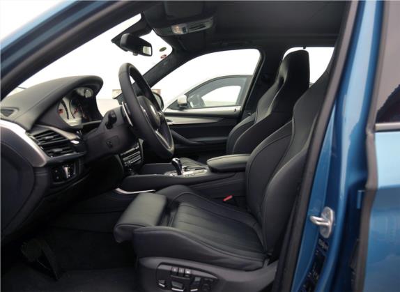宝马X5 M 2015款 X5 M 车厢座椅   前排空间