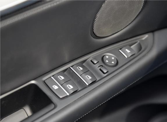 宝马X5 M 2015款 X5 M 车厢座椅   门窗控制