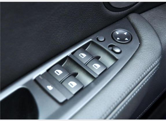 宝马X6 M 2010款 X6 M 车厢座椅   门窗控制