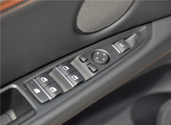 宝马X6 M 2015款 X6 M 车厢座椅   门窗控制