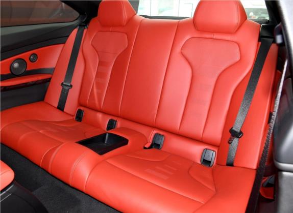 宝马M4 2017款 M4双门轿跑车 车厢座椅   后排空间