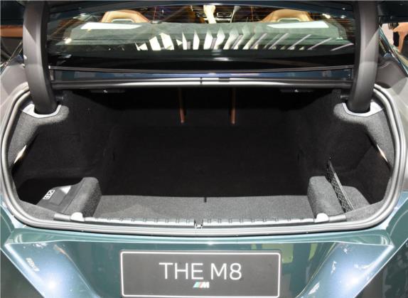 宝马M8 2020款 M8 四门轿跑车 极光版 车厢座椅   后备厢