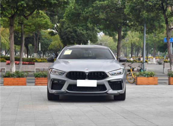 宝马M8 2022款 M8 四门轿跑车 雷霆版 外观   正前
