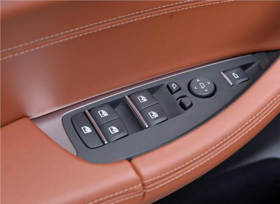 宝马X3 M 2019款 X3 M雷霆版 车厢座椅   门窗控制