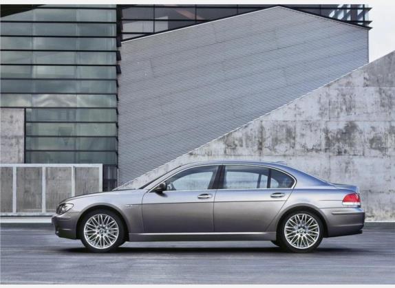 宝马7系 2005款 730Li 外观   正侧