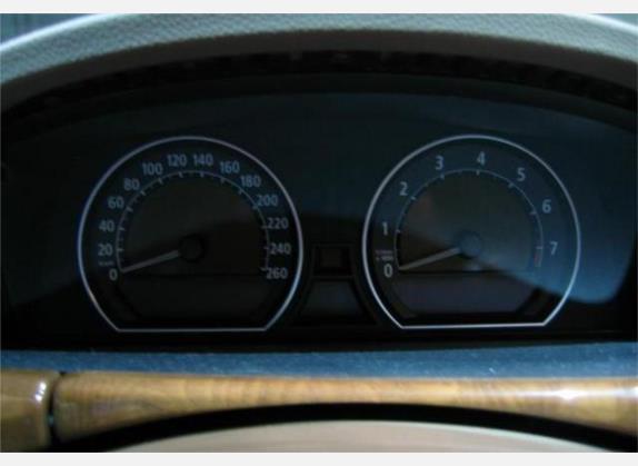 宝马7系 2005款 730Li 中控类   仪表盘