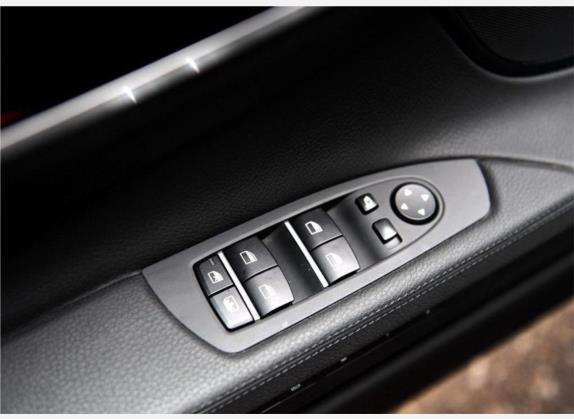 宝马7系 2009款 750Li尊贵型 车厢座椅   门窗控制