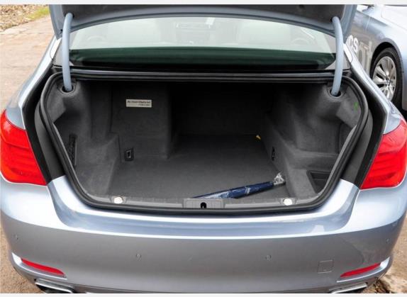 宝马7系 2010款 4.4T 混合动力版 车厢座椅   后备厢