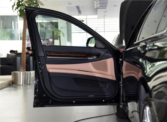 宝马7系 2013款 750Li xDrive 车厢座椅   前门板