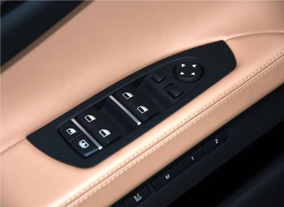 宝马7系 2013款 750Li xDrive 车厢座椅   门窗控制