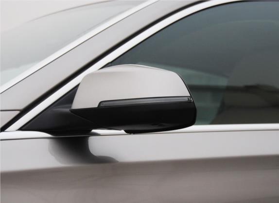 宝马7系 2013款 730Li 豪华型 外观细节类   外后视镜