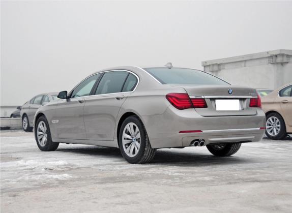 宝马7系 2013款 730Li 豪华型 外观   斜后