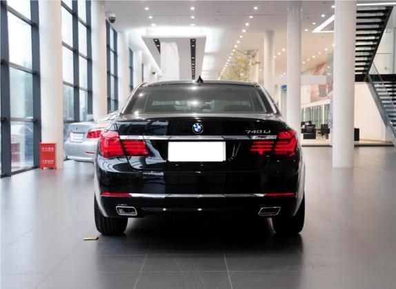 宝马7系 2013款 740Li 豪华型 外观   正后