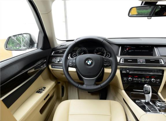 宝马7系 2014款 730Li 臻享型 中控类   驾驶位