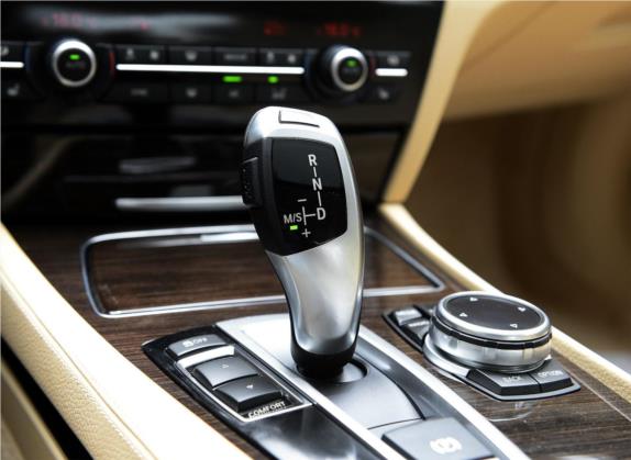 宝马7系 2014款 730Li 臻享型 中控类   挡把
