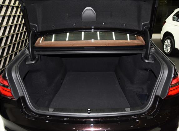 宝马7系 2016款 750Li xDrive五座版 车厢座椅   后备厢