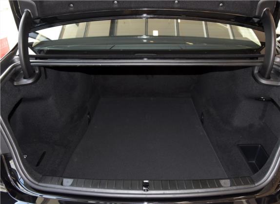 宝马7系 2017款 730Li 领先型 车厢座椅   后备厢