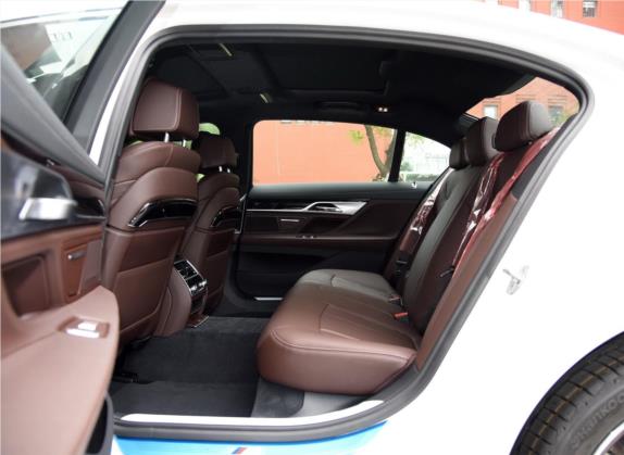 宝马7系 2018款 730Li 领先型 M运动套装 车厢座椅   后排空间