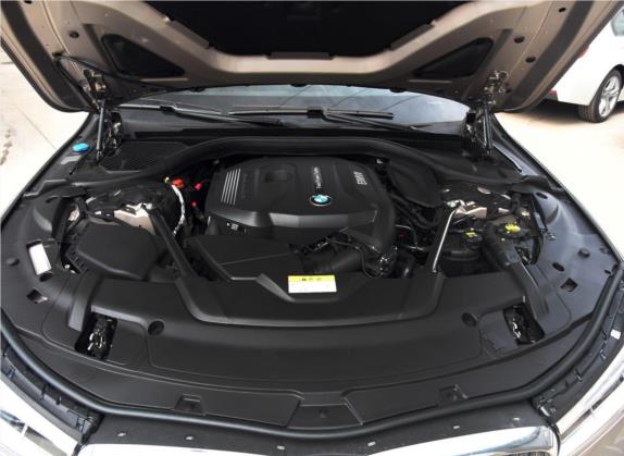 宝马7系 2018款 730Li 尊享型 卓越套装 其他细节类   发动机舱
