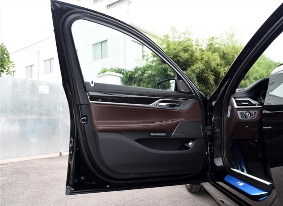 宝马7系 2018款 740Li 领先型 M运动套装 车厢座椅   前门板