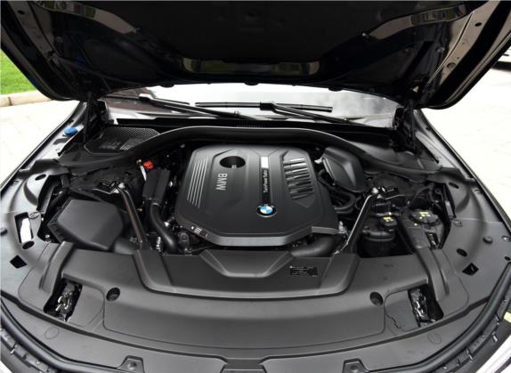 宝马7系 2018款 740Li xDrive 尊享型 M运动套装 其他细节类   发动机舱