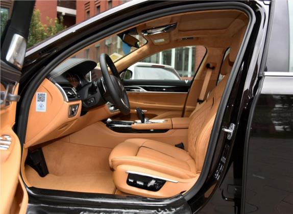 宝马7系 2018款 740Li xDrive 尊享型 M运动套装 车厢座椅   前排空间